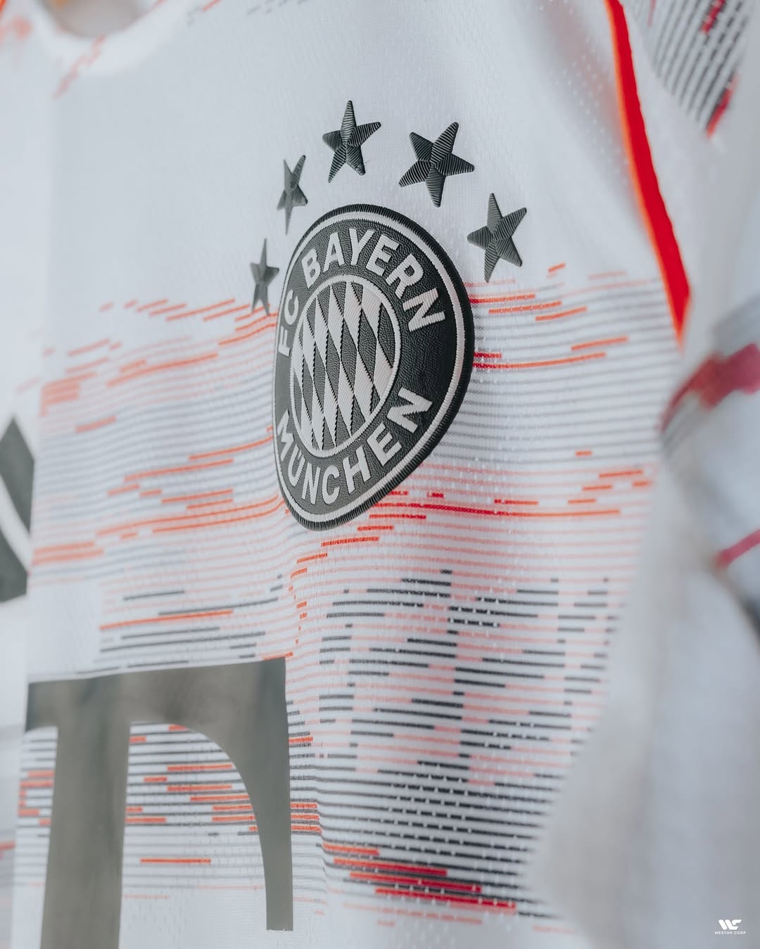 Player Version - Bayern Munich 2025-26 away jersey