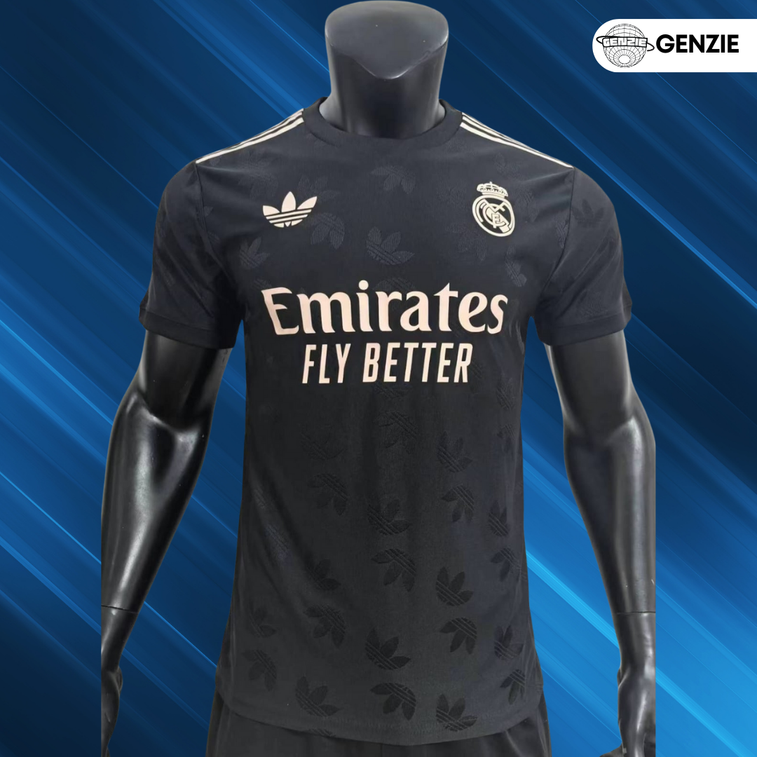 Player Version - Real Madrid Black Special Edition