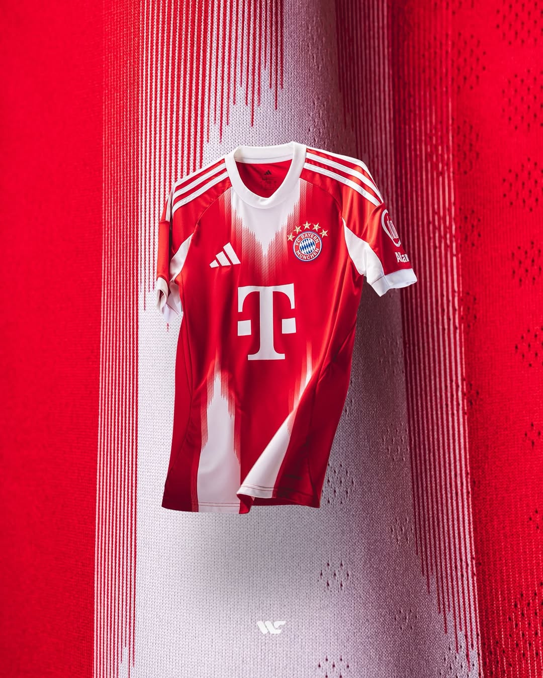 Bayern Munich Home 2025-26 Player Version