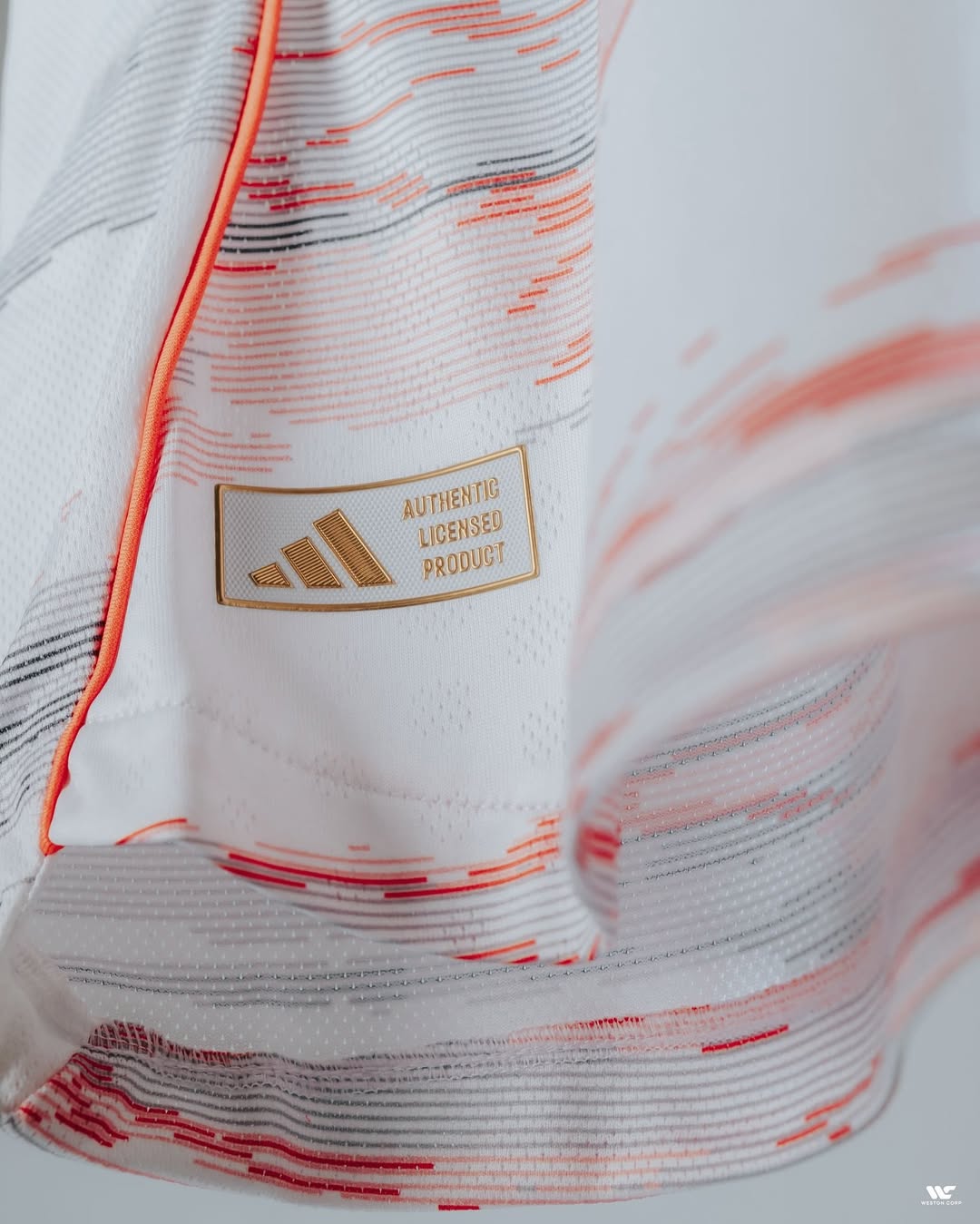 Player Version - Bayern Munich 2025-26 away jersey