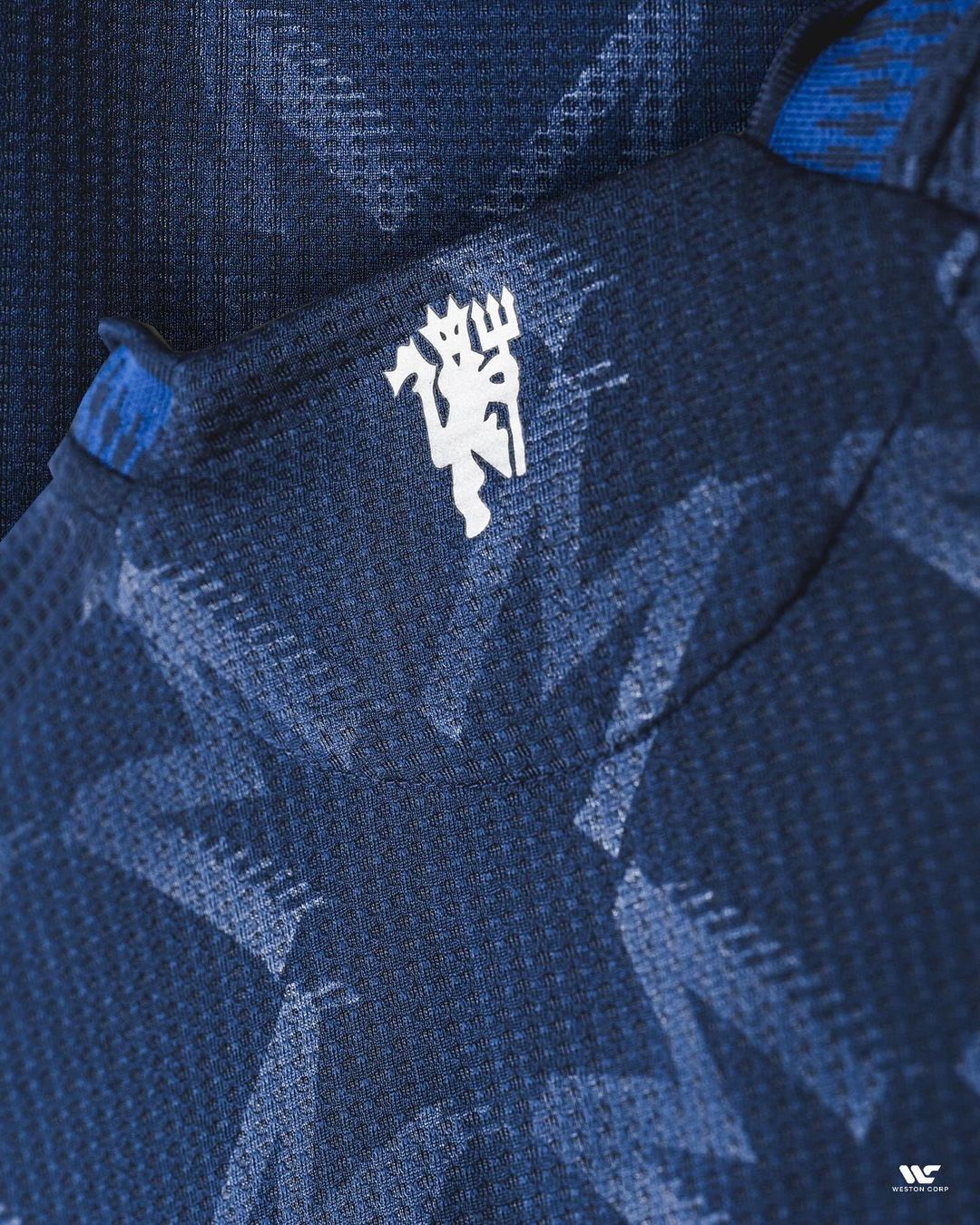 Player Version - Manchester United Away 24/25 Jersey